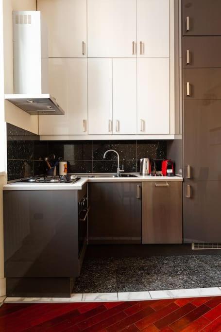 Casa Delle 5 Giornate Di Milano Apartment ภายนอก รูปภาพ